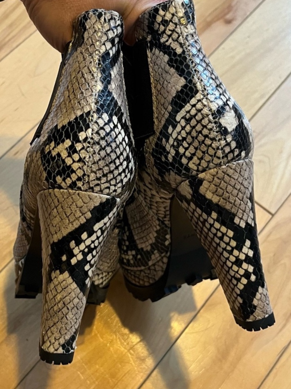 Allsaints Sarris Leather Snakeskin Ankle Heeled Boots size 37 - Picture 5 of 9